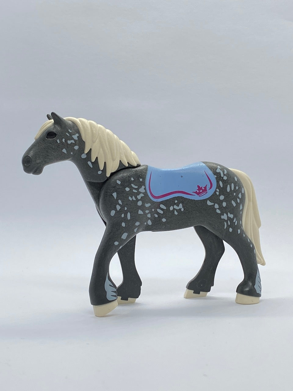Playmobil Pferd - grau mit weißer Mähne - A1654