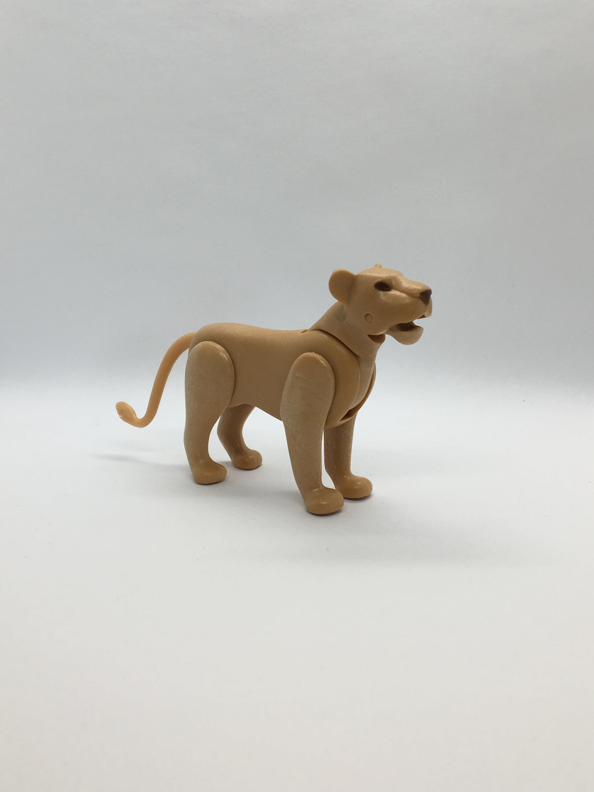 Playmobil Löwin - C0876