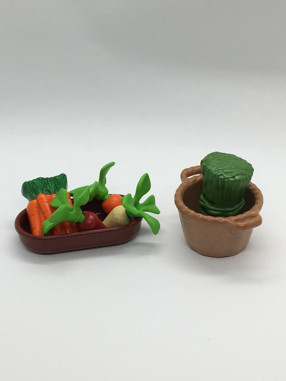 Playmobil Futterschale mit Möhren - Korb mit Heu - C2760