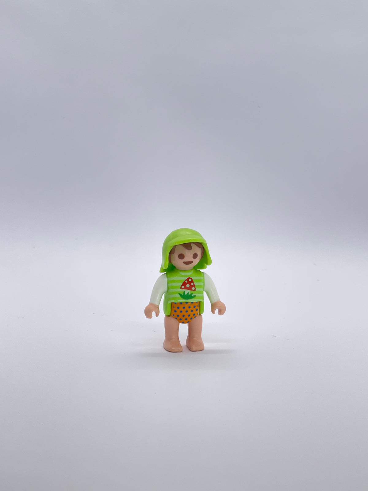 Playmobil Baby mit Mütze - Figur - B0375