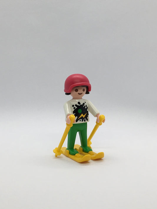 Playmobil Mädchen mit Skiern - Figur - C0390