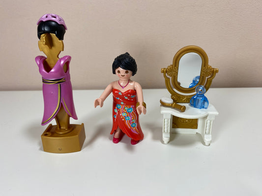 Playmobil Frau mit Schminktisch - Kleiderpuppe - 2x Kleider - 0433