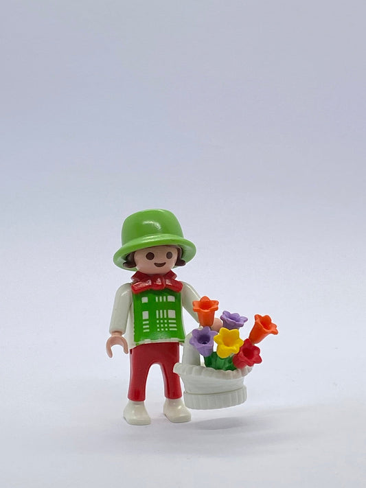 Playmobil Mädchen mit Korb und Blumen - 9892